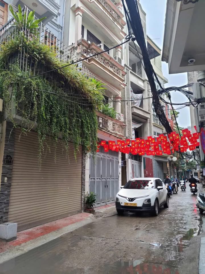 Nhà Phố Ba Đình 55m² 18 Tỷ - Ô Tô Vào Tận Nhà, Vị Trí Đắc Địa!
