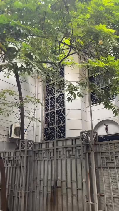 Nhà riêng Hoàng Quốc Việt 90m² - Chính chủ bán, sổ đỏ sẵn!