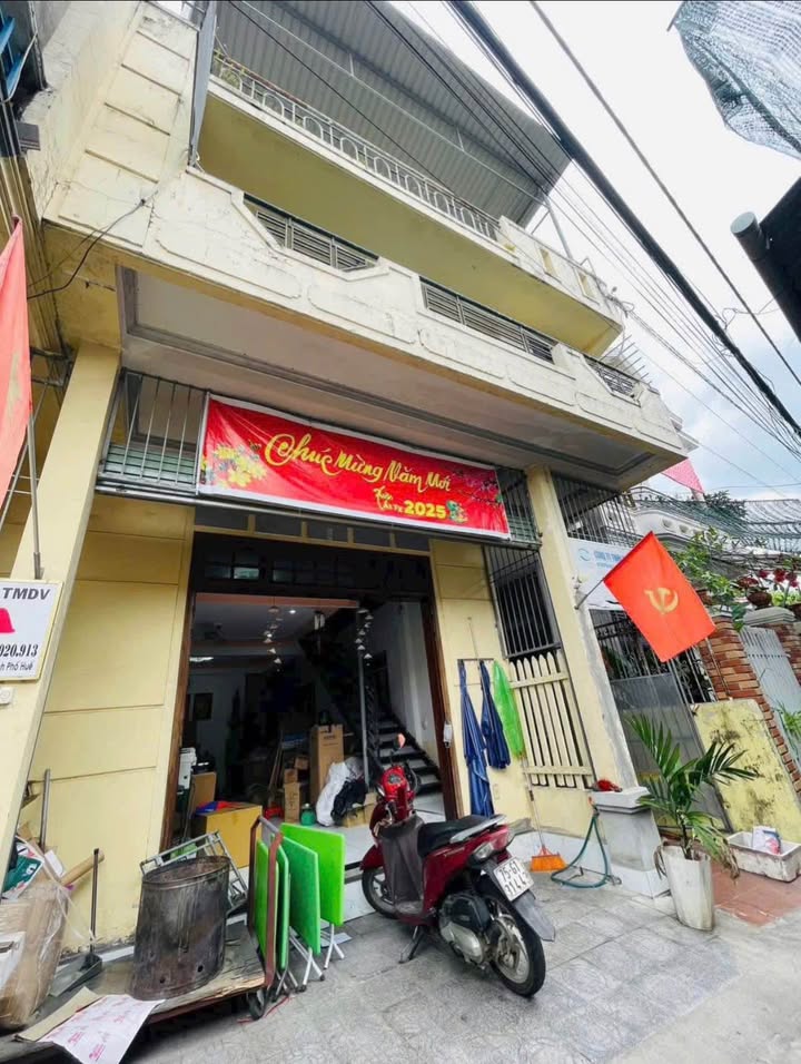 Nhà Trọ 3 Tầng Duy Tân, Huế 158m² - Dòng Tiền Ổn Định!