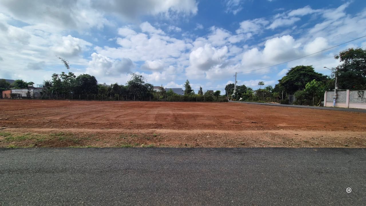 Bán Đất Nền Kế Bên Nhà Vườn 60m² - Phường Long Tâm, Bà Rịa - Giá 3.5 Tỷ