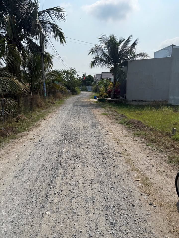 Đất nền 240m² mặt tiền đường xe công - Thủ Thừa, Long An - Giá 1.65 tỷ