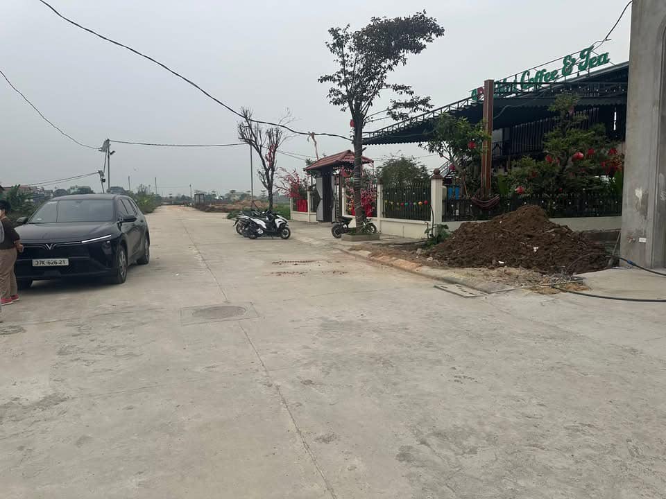 Đất nền Hoàng Lâu Tam Dương 100m² giá 2.7 tỷ - Tiềm năng tăng giá!