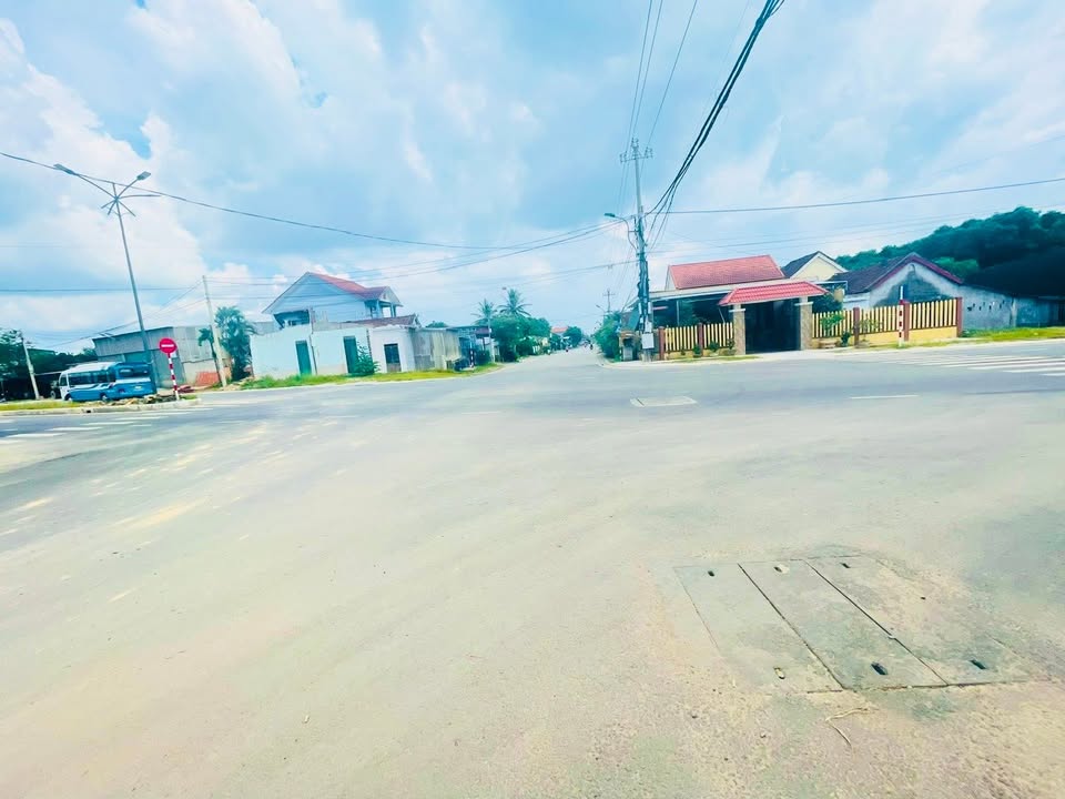 Đất Mặt Tiền Kinh Doanh Tôn Thất Sơn, Huế - 154m² - 2.x Tỷ