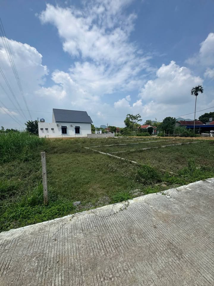 Đất nền Thị trấn Hàng Trạm 102m² - Sổ đỏ chính chủ, giá chỉ từ 4xx triệu