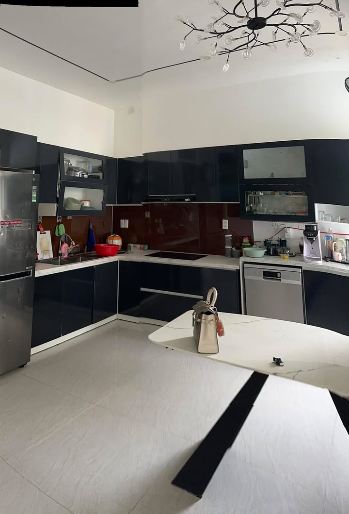 Nhà Mặt Tiền Duy Tân, Tam Kỳ 270m² – Kinh Doanh Đắc Địa!