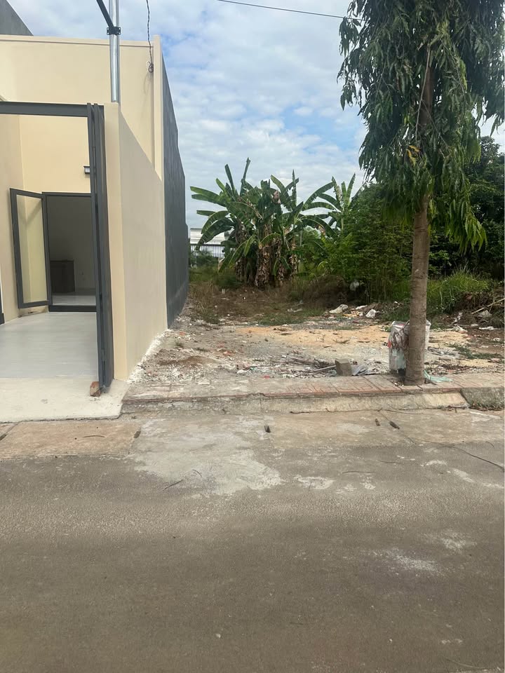 Đất Sổ Riêng 105m² Giá 345 Triệu Tại Long Khánh - Gần KCN Bình Lộc