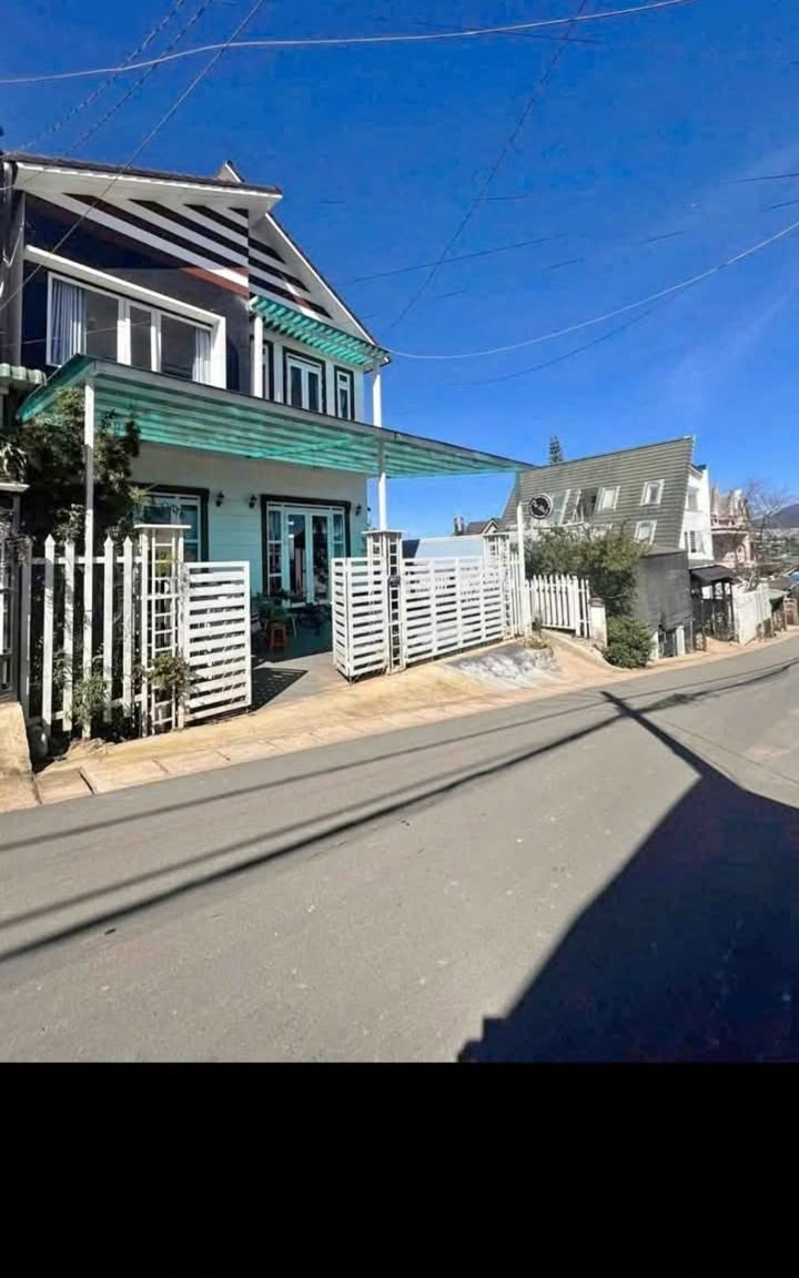 Nhà riêng Đà Lạt 90m² giá 5.8 tỷ - Sổ hồng sẵn, ô tô vào tận nhà!