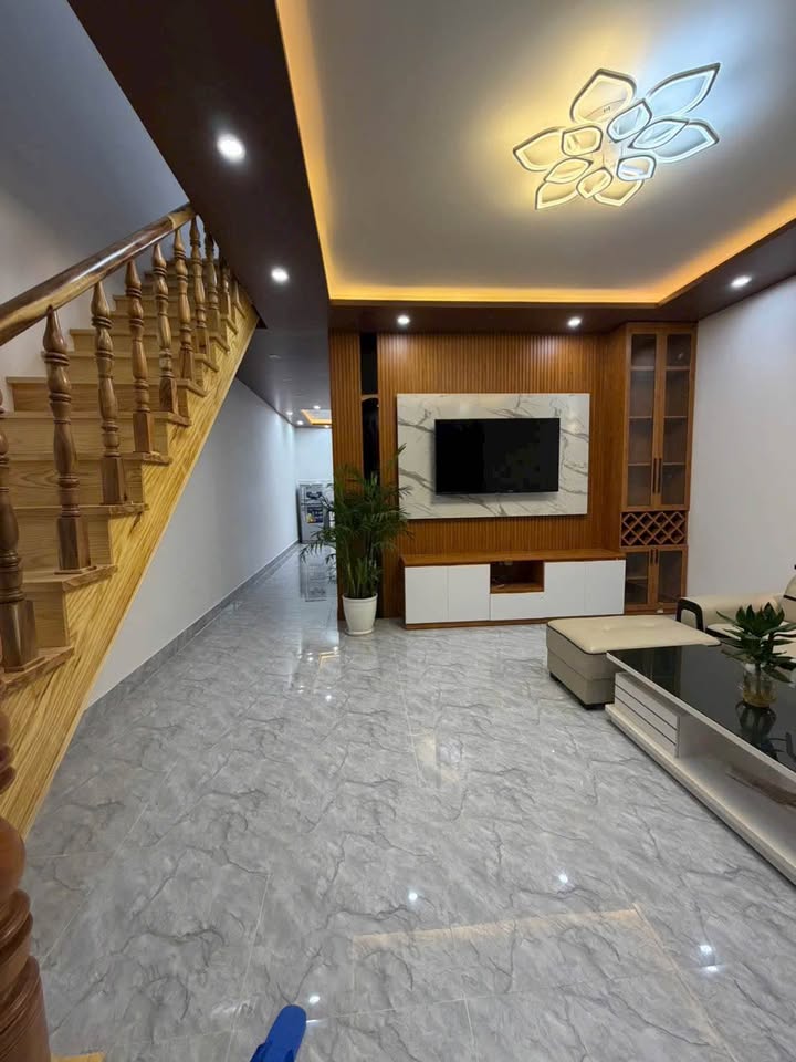 Nhà Riêng Đà Lạt 75m² Đường Xô Viết Nghệ Tĩnh - Sẵn sàng ở ngay!