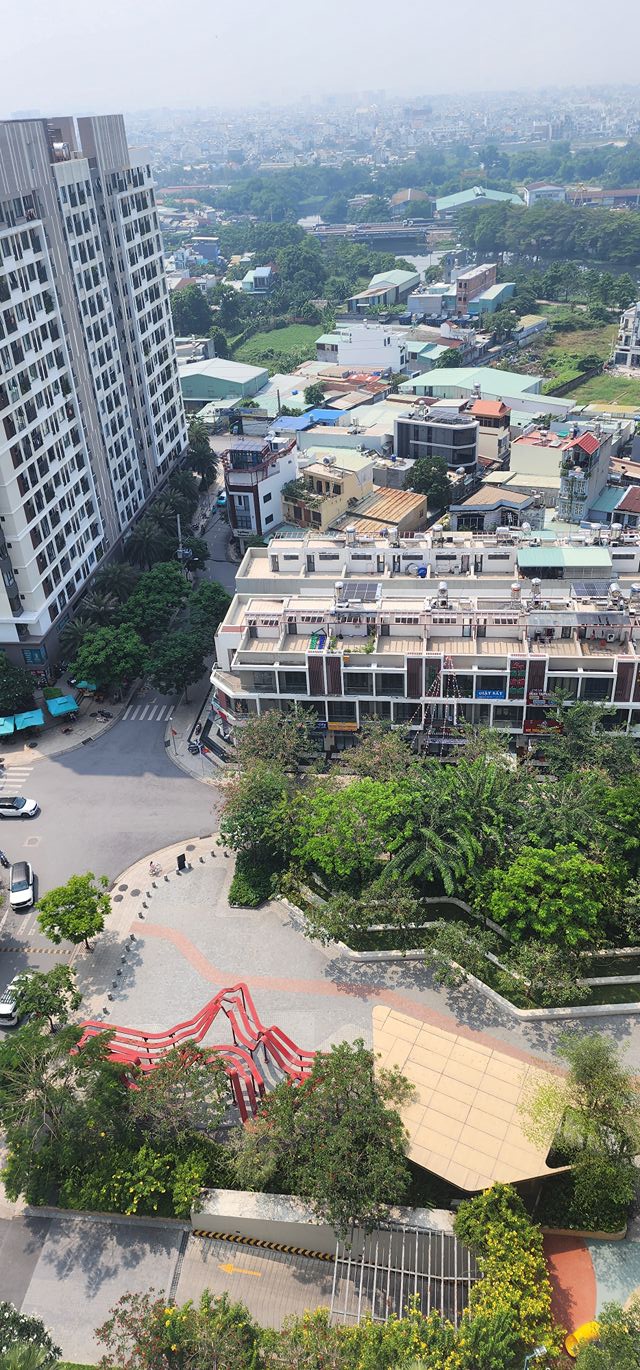 Apartment Picity High Park Quận 12 50m² giá 2,7 tỷ - View nội khu đẹp