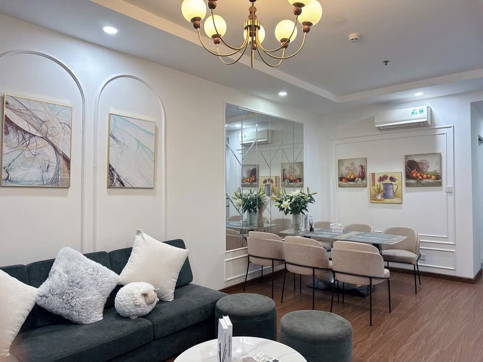 Cho thuê căn hộ 2PN Time City, TP.HCM - Có slot ô tô, full nội thất