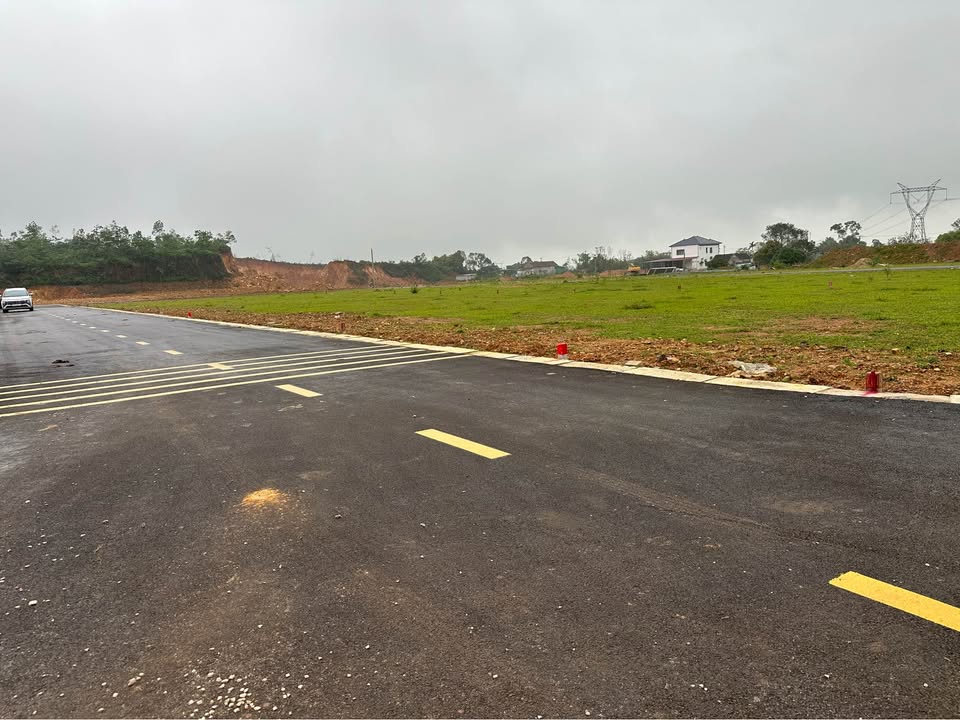 Đất nền Ngọc Sơn, Thạch Hà 140m² - Sổ hồng trao tay, tiềm năng lớn!