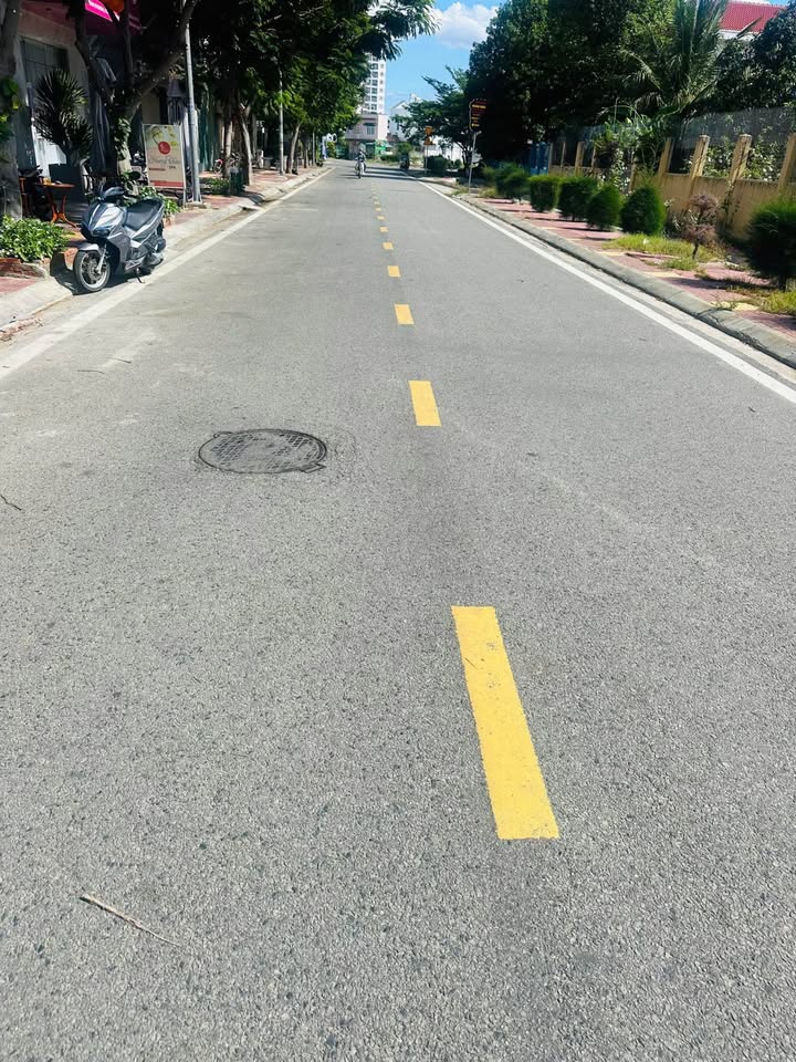 Đất Nền Hoàng Dư Khương 90m² - Sổ Hồng Riêng, Giá 3.25 Tỷ