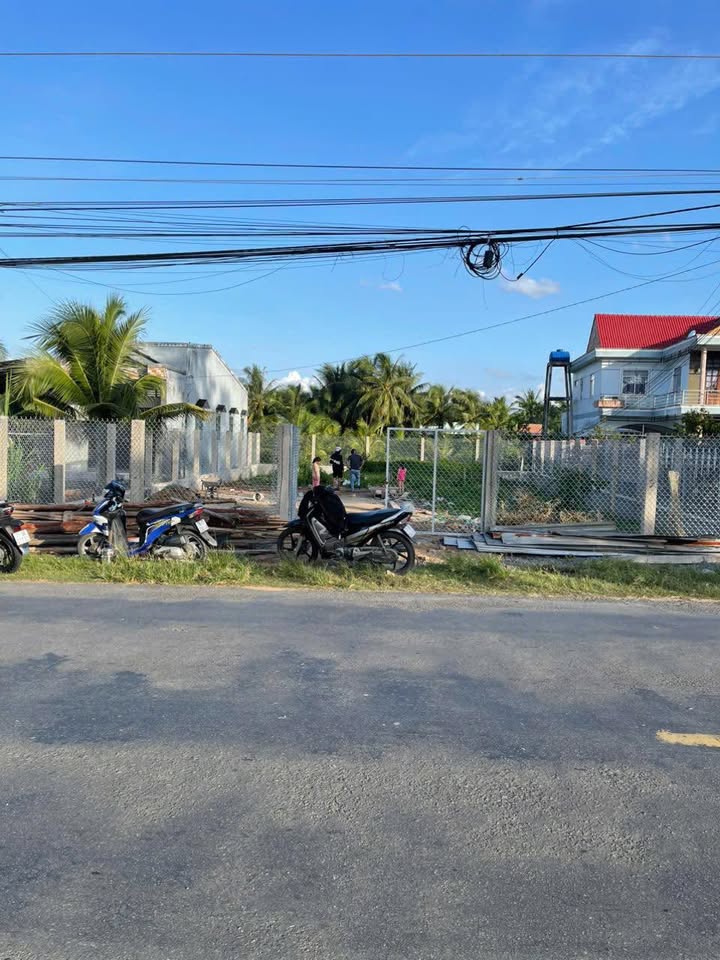 Mặt tiền Quốc lộ 60 Bến Tre 489m² - Kinh doanh đắc lợi 2.6 tỷ