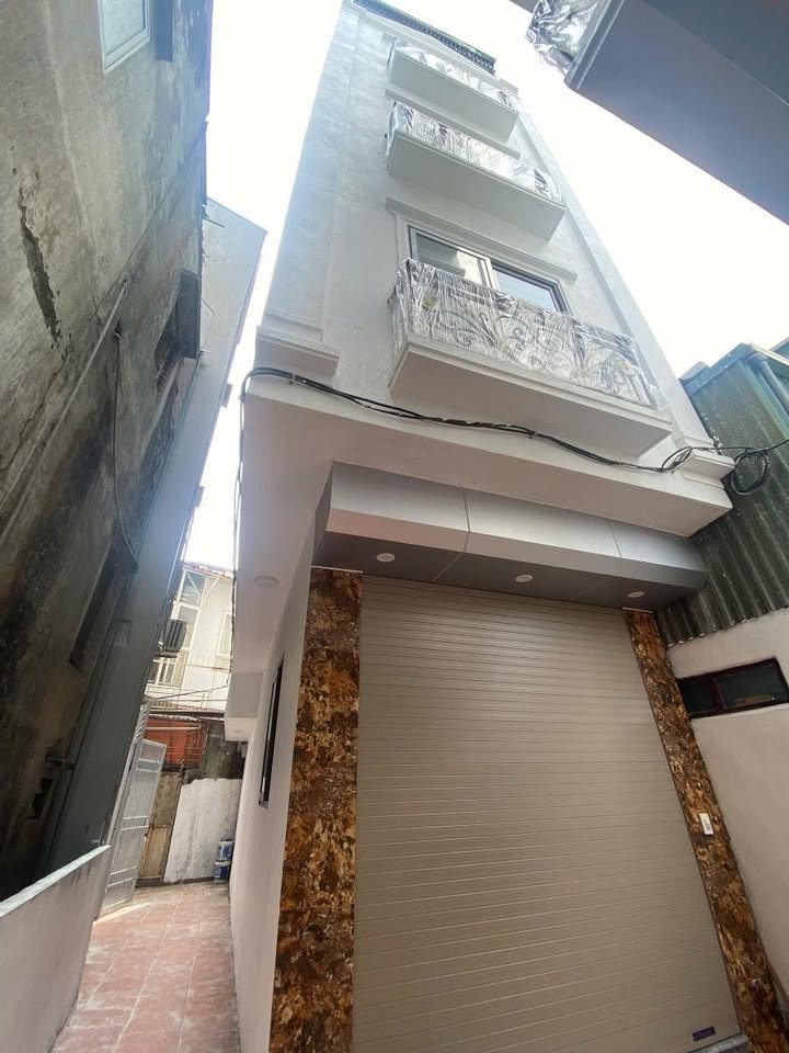 Nhà riêng Ngọc Hồi 40m² giá 7.95 tỷ – Sẵn sàng ở ngay