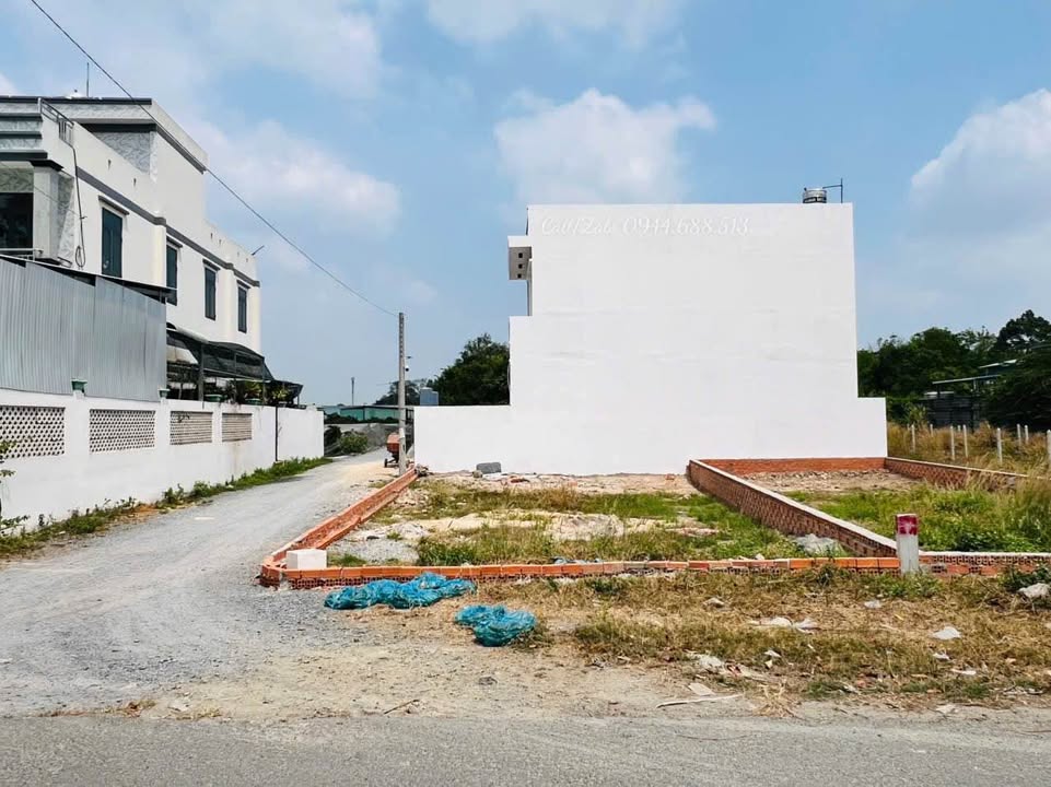 Đất Nền 2 Mặt Tiền Củ Chi 122m² - Sổ Hồng Hoàn Công, Giá 2.75 Tỷ