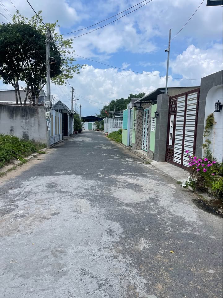 Bán đất Phường 1, TP Trà Vinh 105m² - Thổ cư, Sẵn sổ hồng, Giá 550 triệu