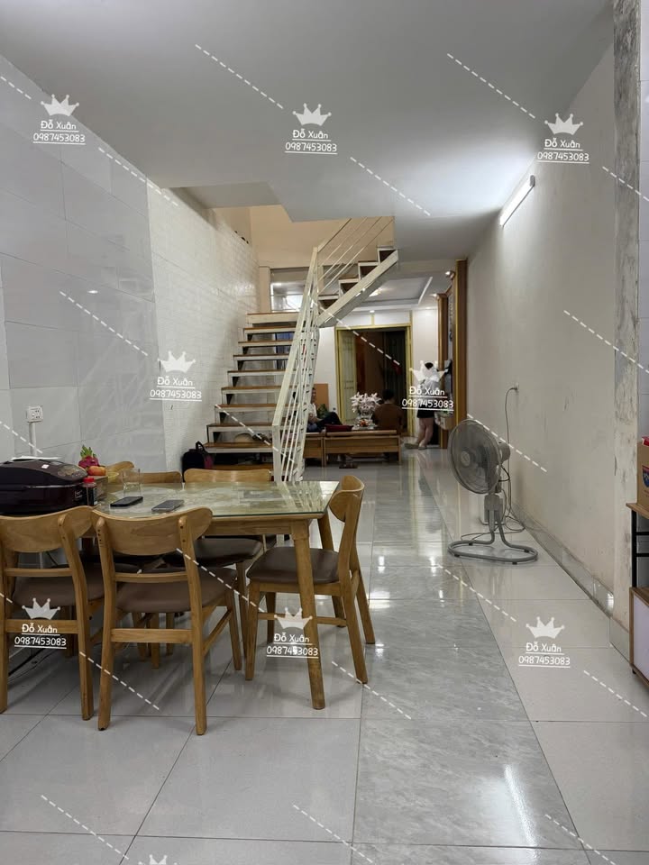 Nhà riêng P. Hoàng Văn Thụ, TP Bắc Giang 54m² giá 3 tỷ - Vị trí đẹp!