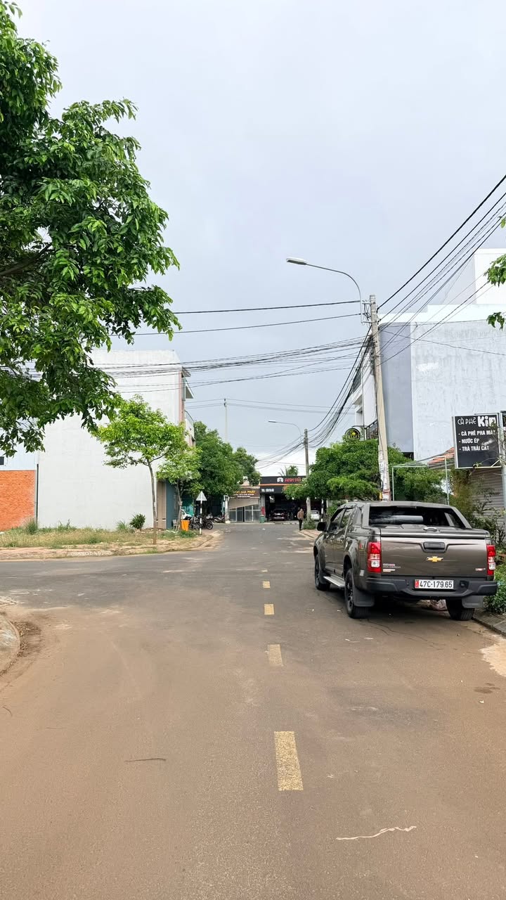 Đất đấu giá Hà Huy Tập, BMT 92.5m² - Sổ đỏ thổ cư, giá 6.5 tỷ