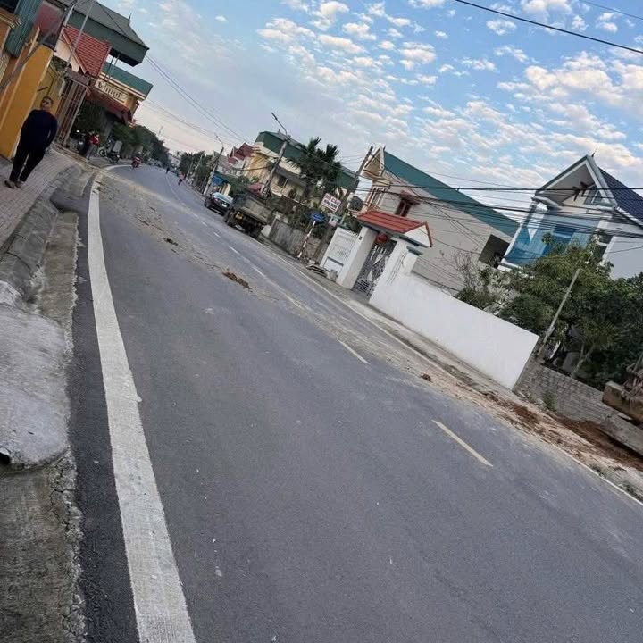 Bán Đất Mặt Tiền Đường Ninh Tốn, Ninh Bình - 90m² - Giá 2.9 Tỷ