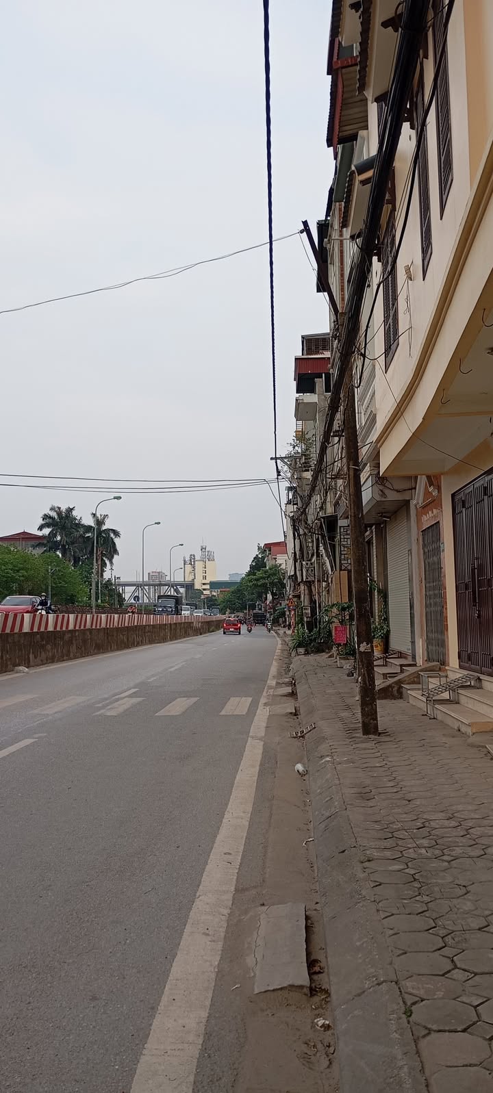 Nhà Mặt Phố Đông Ngạc 46m² 11 tỷ - Đầu tư sinh lời ngay!