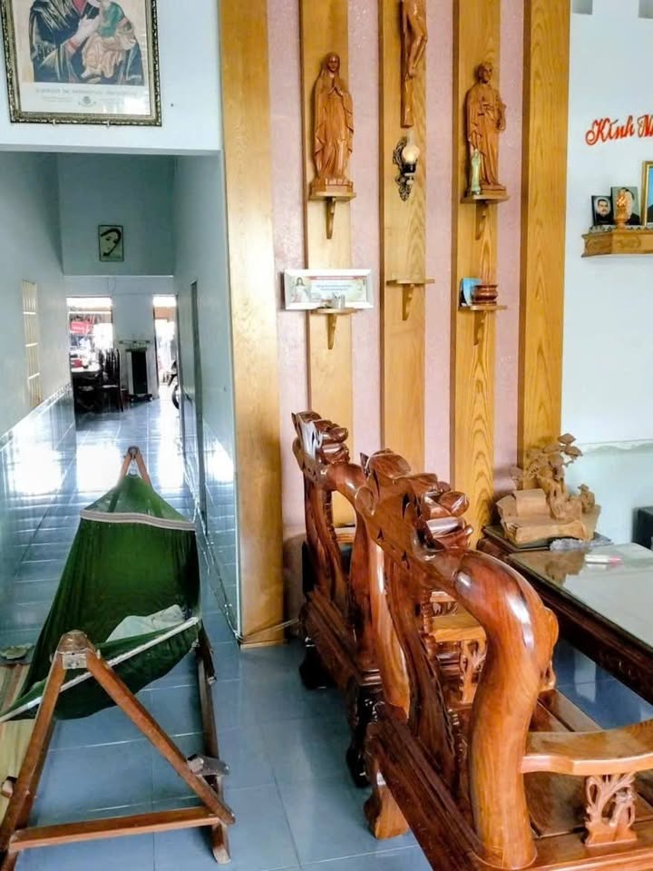 Bán Gấp Nhà Phước Hưng, Bà Rịa - 180m² - Ô tô vào nhà