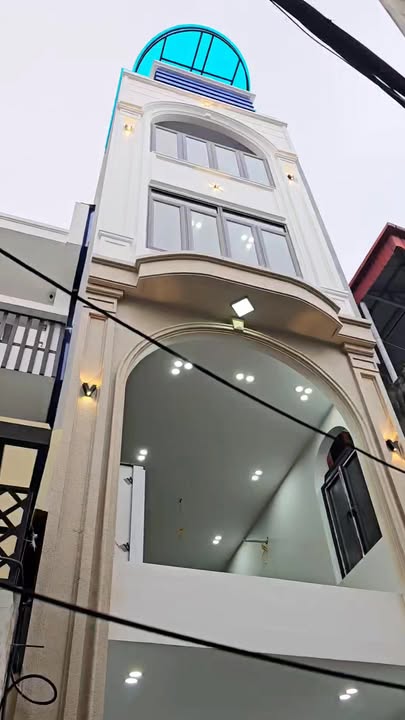 Nhà Góc 5 Tầng Thang Máy - Hồ Sen City, Hải Phòng - 57.5m² - 7.4 Tỷ