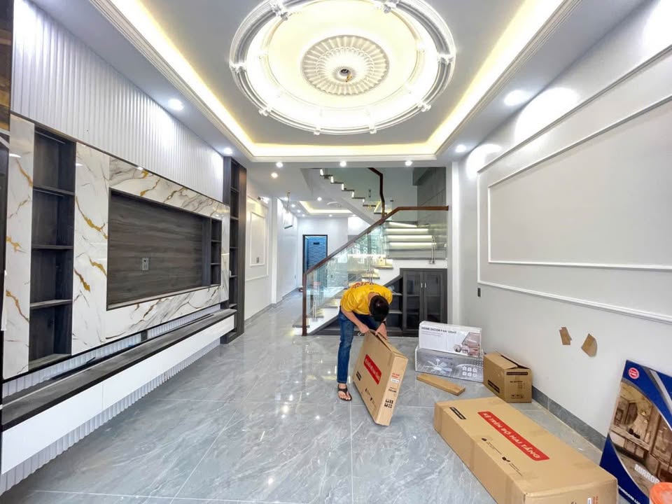 Nhà riêng 3 tầng An Lão 73m² - Ô tô vào tận nhà, Sổ đỏ chính chủ