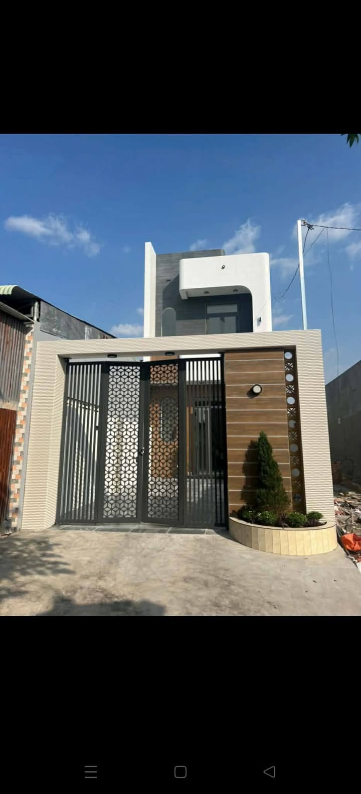 Nhà Riêng Hòa Thành 125m² - Ô tô vào tận nhà, sổ hồng sẵn!