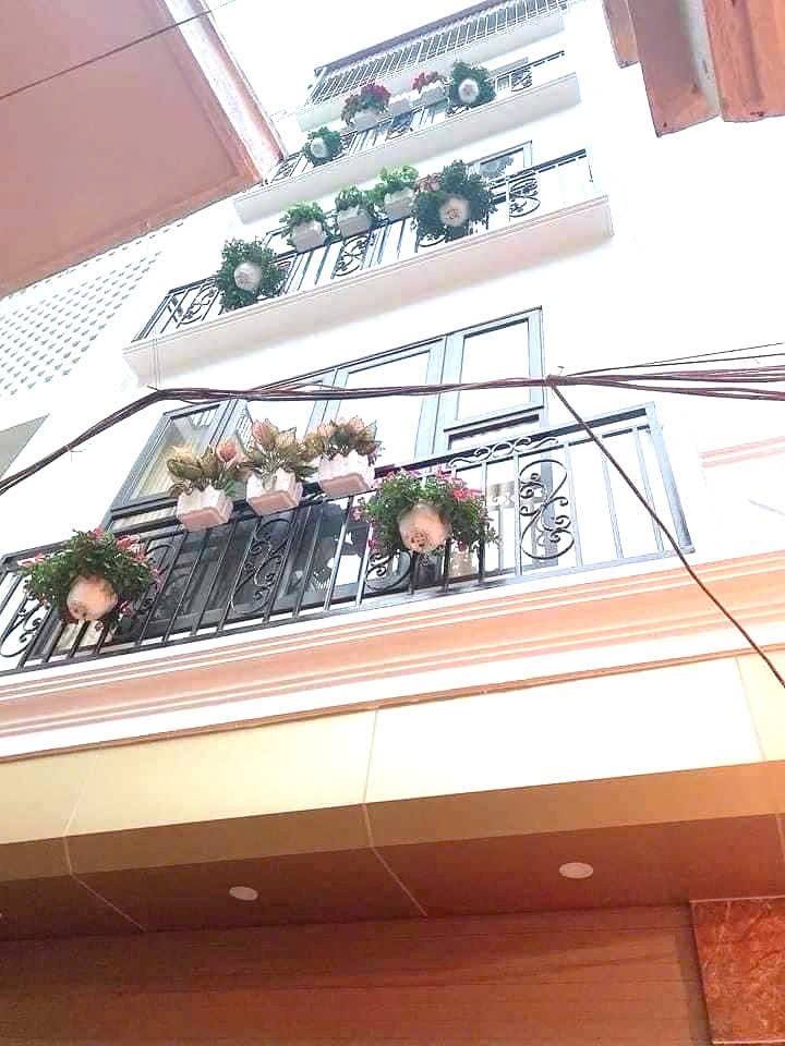 Nhà Riêng Trương Định, Hai Bà Trưng 42m² giá 10.5 tỷ - Thiết kế hiện đại!