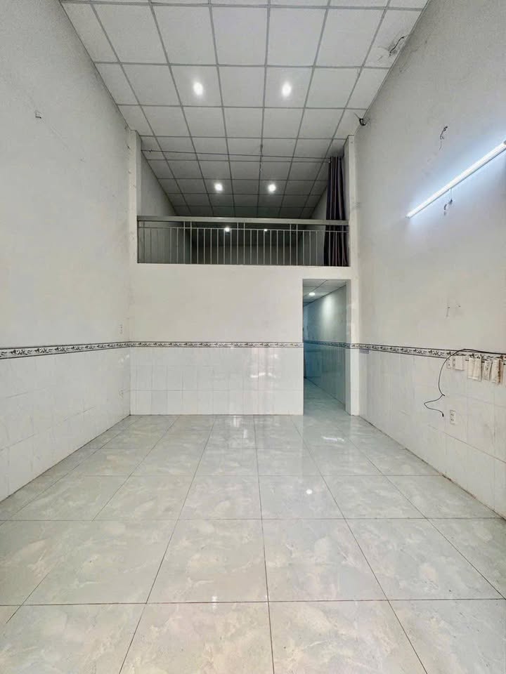 Nhà Thủ Đức 46m² giá 5 tỷ - Sẵn sàng ở ngay, sát Gigamall!