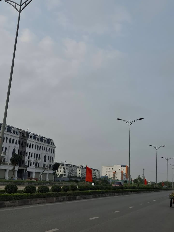 Đất Biệt Thự Thái Bình 240m² giá 10.5 tỷ - Tiềm Năng Tăng Giá Vượt Trội!