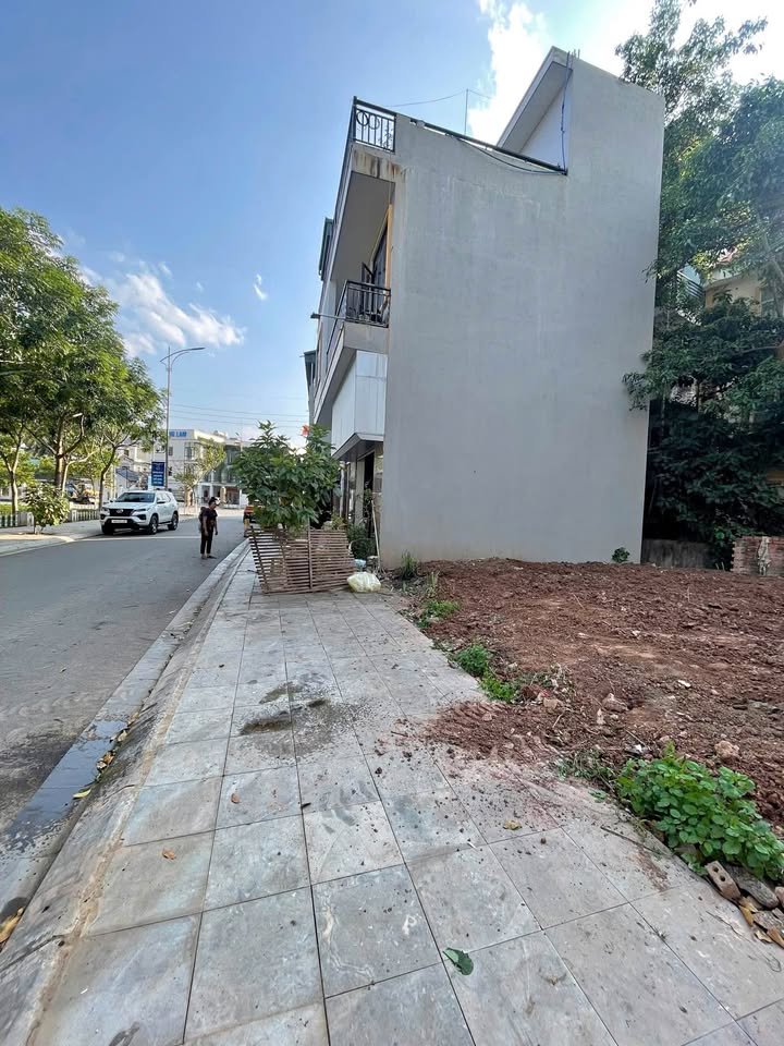 Bán Đất 90m² Full Thổ Cư Tại Tổ 3 Chiềng Cơi, Sơn La - Giá Chỉ 7xx Triệu