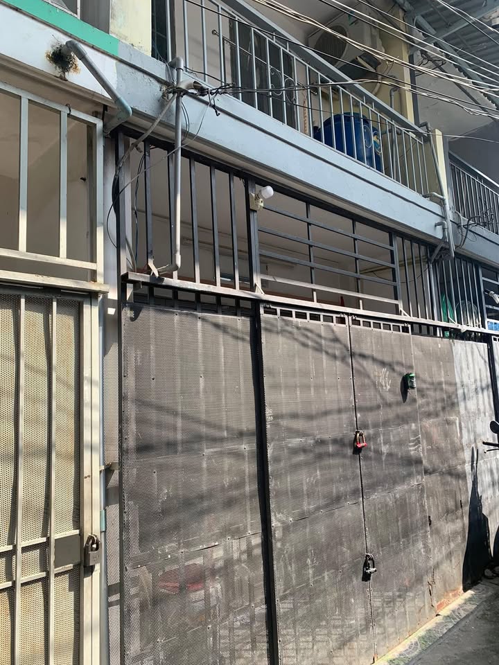 Nhà nguyên căn Bình Chánh 24m² giá 3 triệu - Full nội thất!