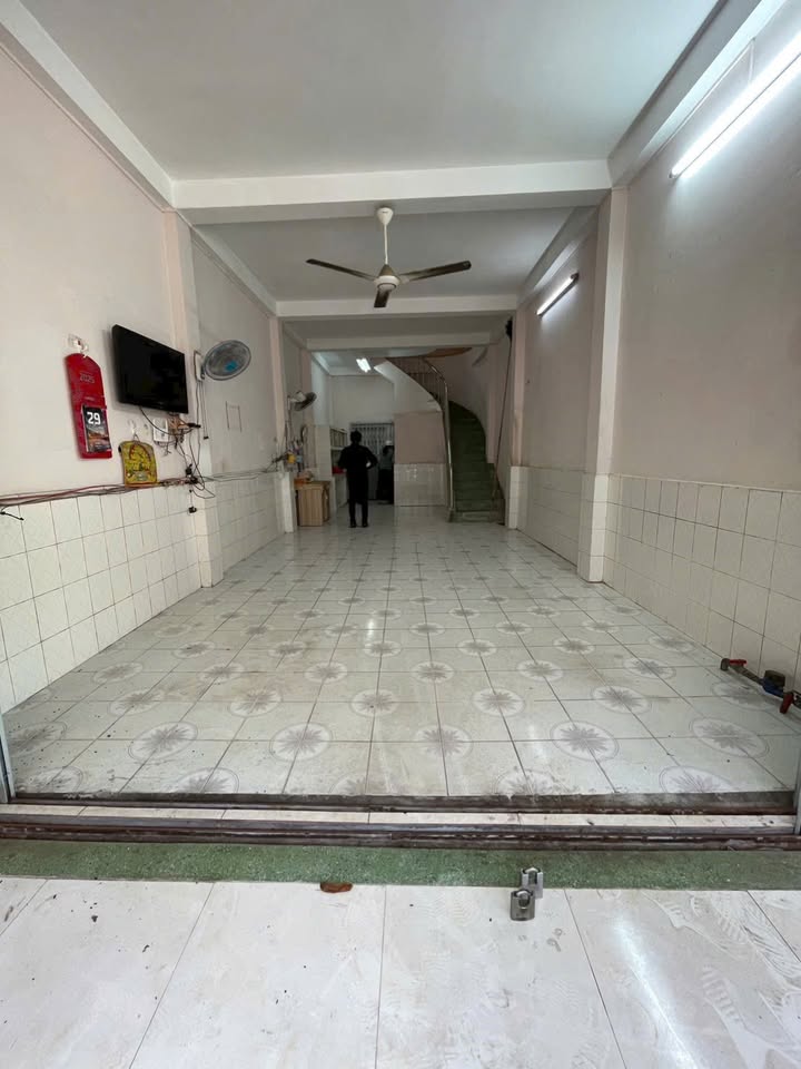 Nhà Phố Mỹ Long Long Xuyên 85m² - Mặt tiền kinh doanh hiệu quả!