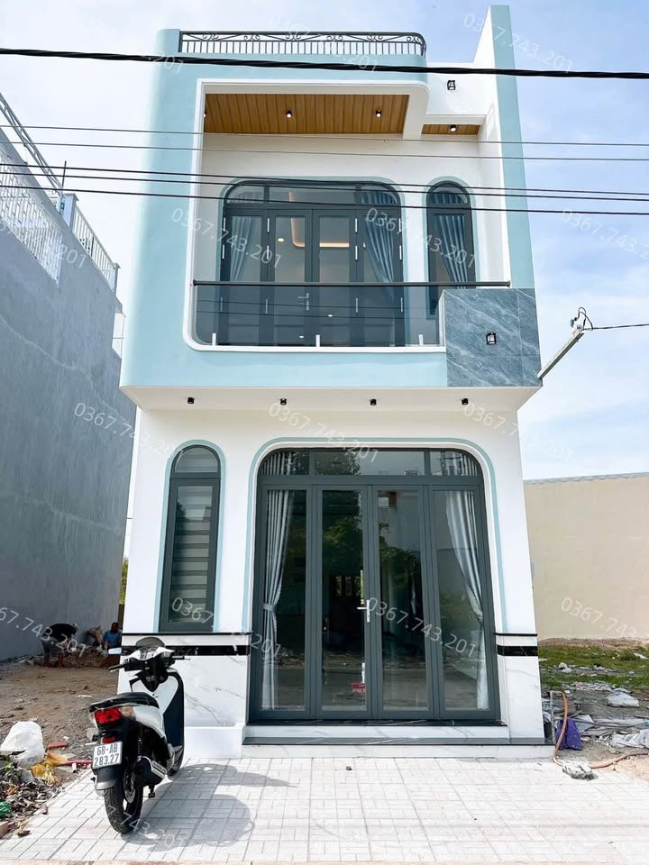 Nhà Riêng 63m² Long Xuyên - Ô tô vào tận nhà, sẵn sàng ở ngay!