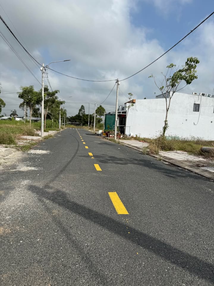 Bán Đất Nền Tái Định Cư Bảy Ngàn 85m² - Sổ Đỏ Thổ Cư Sẵn Sàng