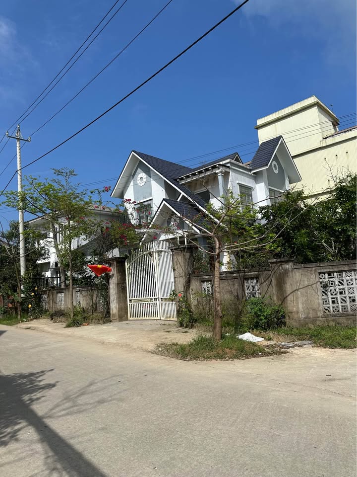 Bán đất KQH Vinh Vệ, Huế 180m² - Sổ đỏ chính chủ, giá 1.36 - 1.53 tỷ