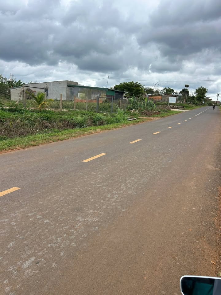 Đất nền Đắk Nông 240m² - Sổ đỏ chính chủ, tiềm năng sinh lời!