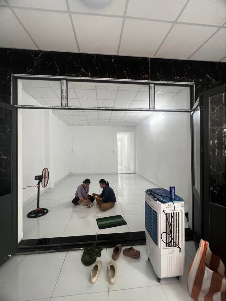 Nhà nguyên căn Ngô Xuân Thu 140m² giá 5 triệu - Sẵn sàng ở ngay