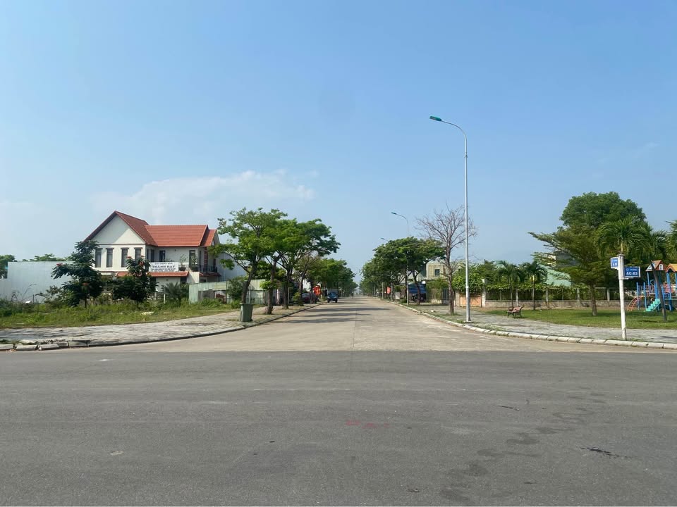 Bán Đất Golden Hill Đà Nẵng 125m² - Lô Kẹp Cống, Sổ Hồng Sẵn Sàng