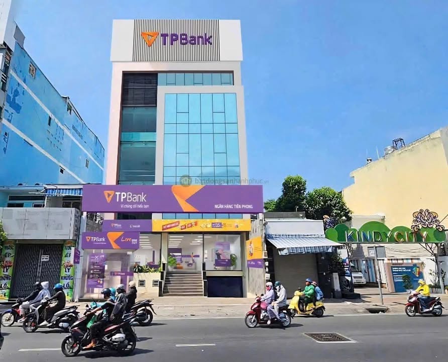 Nhà phố Cộng Hòa P15 Tân Bình 250m² 115 tỷ - Mặt tiền kinh doanh