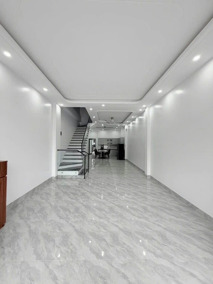 Nhà 3 Tầng Full Nội Thất Mặt Tiền Hồ Đắc Di, TP. Thái Nguyên - 3.98 Tỷ