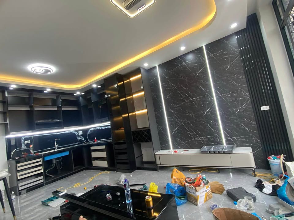 Nhà Phường Hà Lầm Hạ Long 69m² Ô tô vào tận nhà