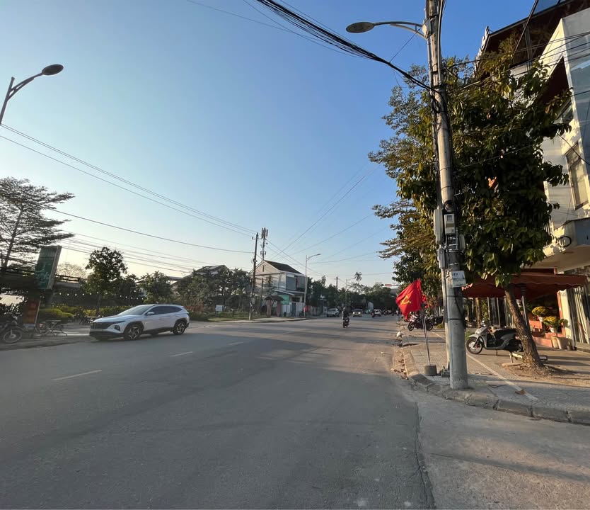 Đất Lô Góc Mặt Tiền Đồng Khởi - 59m² - Kinh doanh/An cư Huế