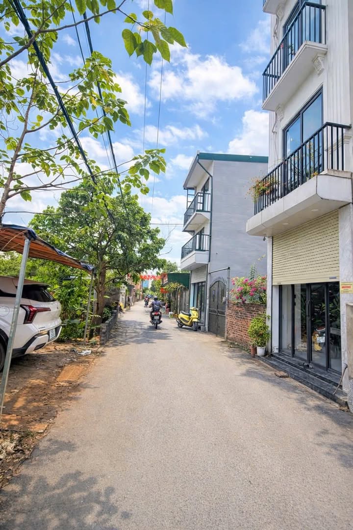 Nhà Riêng Dương Nội Hà Đông 45m² - Ô tô vào tận nhà, ở sướng!