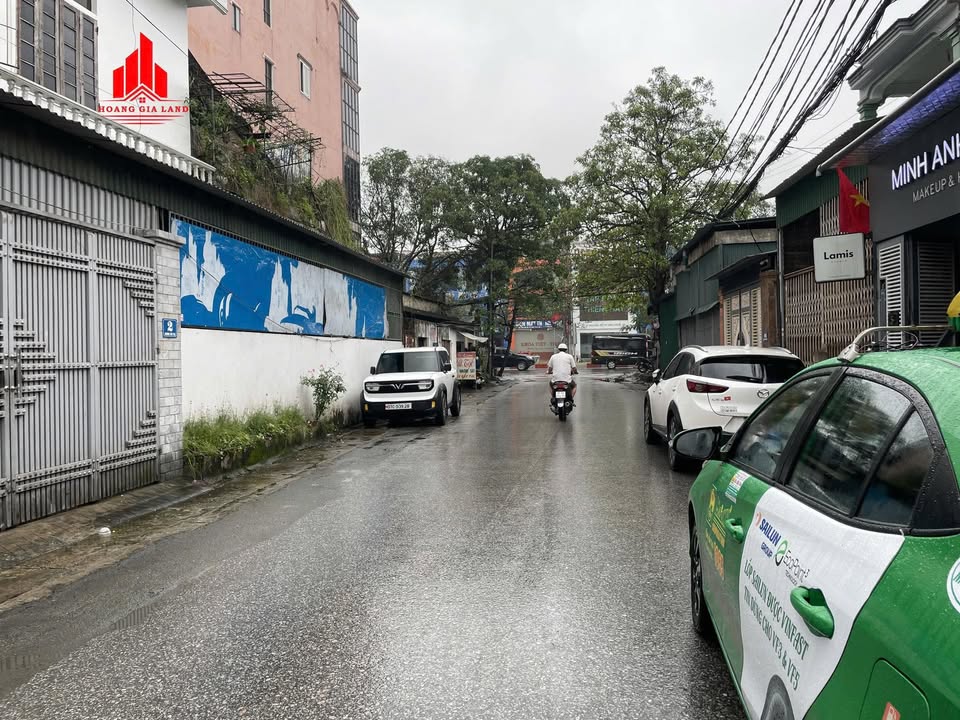 Đất Lô Góc Mặt Tiền Hoàng Văn Thụ, Thủ Dầu Một - 100m², Giá 8 Tỷ