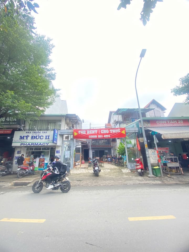 Cho thuê mặt tiền Quốc Hương, Thảo Điền, Thủ Đức - 40 Triệu/Tháng