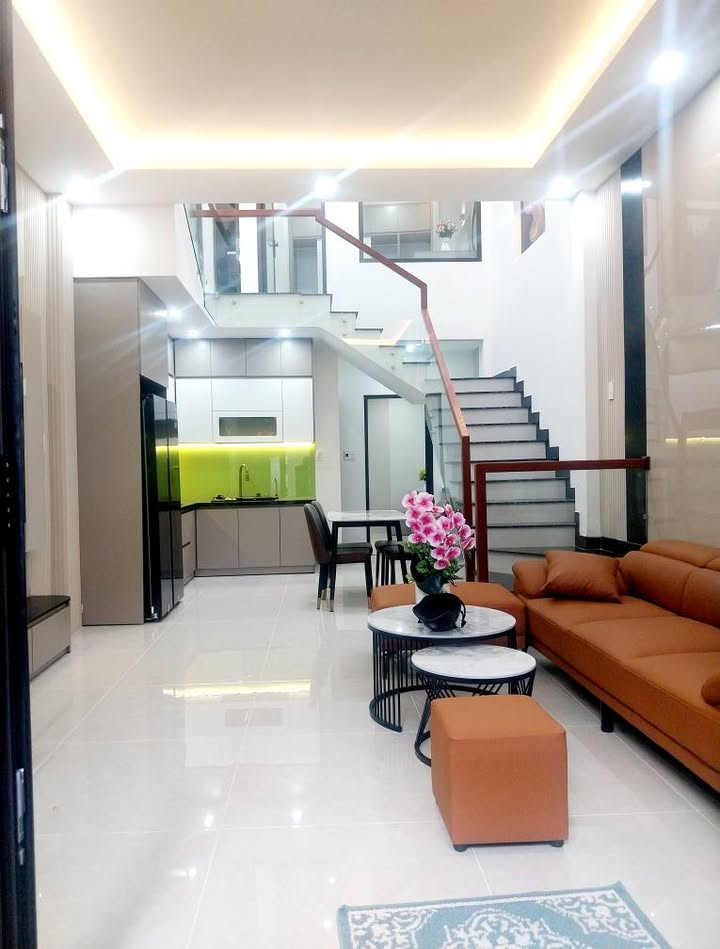 Nhà riêng Lê Đình Lý 56m² - Full nội thất, ô tô vào tận nhà!