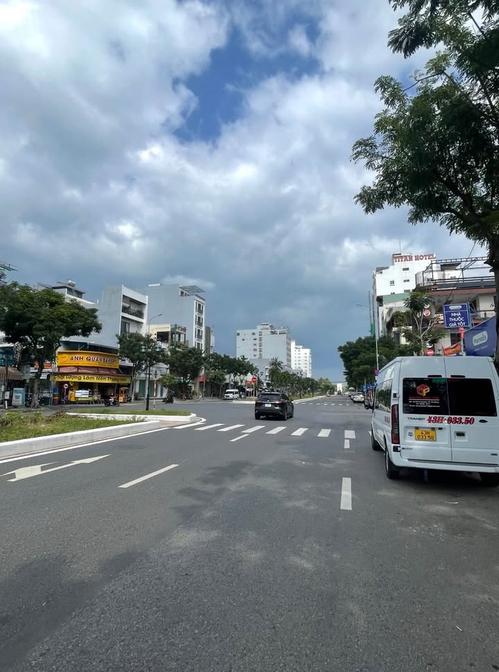 Đất Mặt Tiền Hồ Xuân Hương Đà Nẵng - 265m² - Sẵn Sàng Kinh Doanh