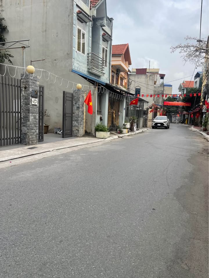 Nhà Mặt Tiền Nguyễn Bính, Nam Định 85m² - Kinh Doanh Đắc Lợi